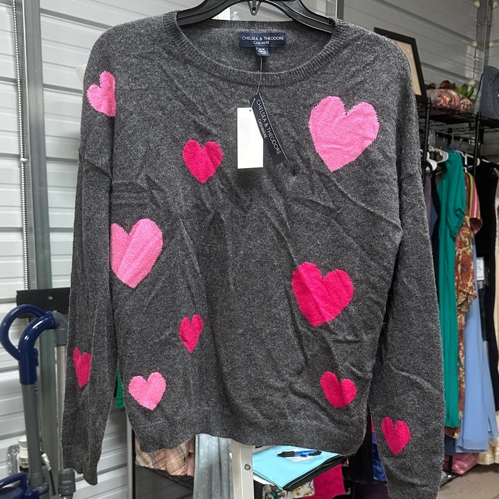 NWT 100% CASHMERE Chelsea and Theodore sweater